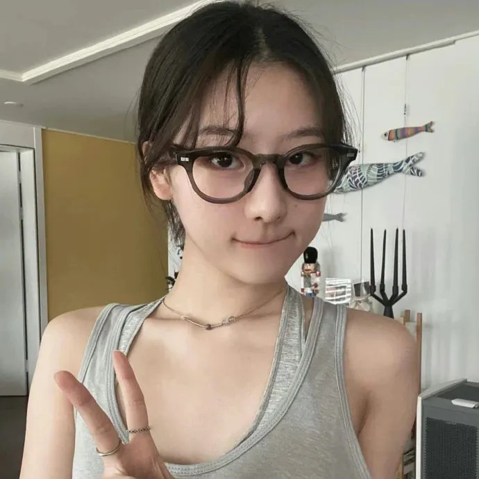 秃顶神探